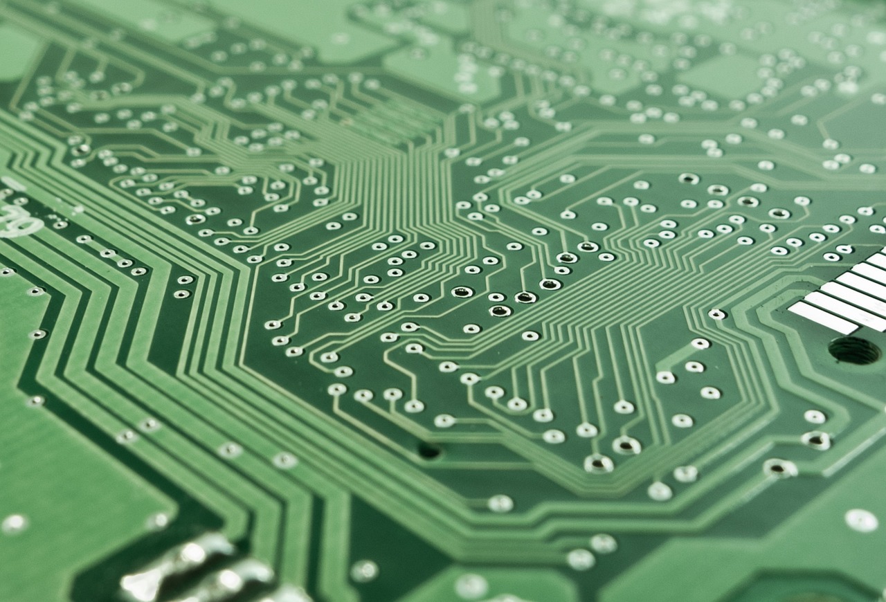 Computer motherboard with tracks